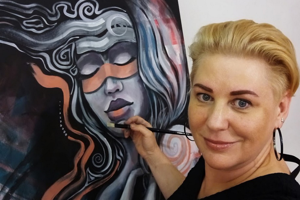 Lithuanian painting teacher Egle got her creative business idea after immersing herself in the flow